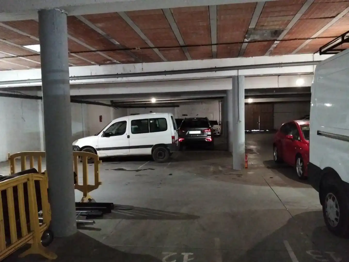 Aparcament de Planta baixa en venda en La Línea de la Concepción amb Moblat