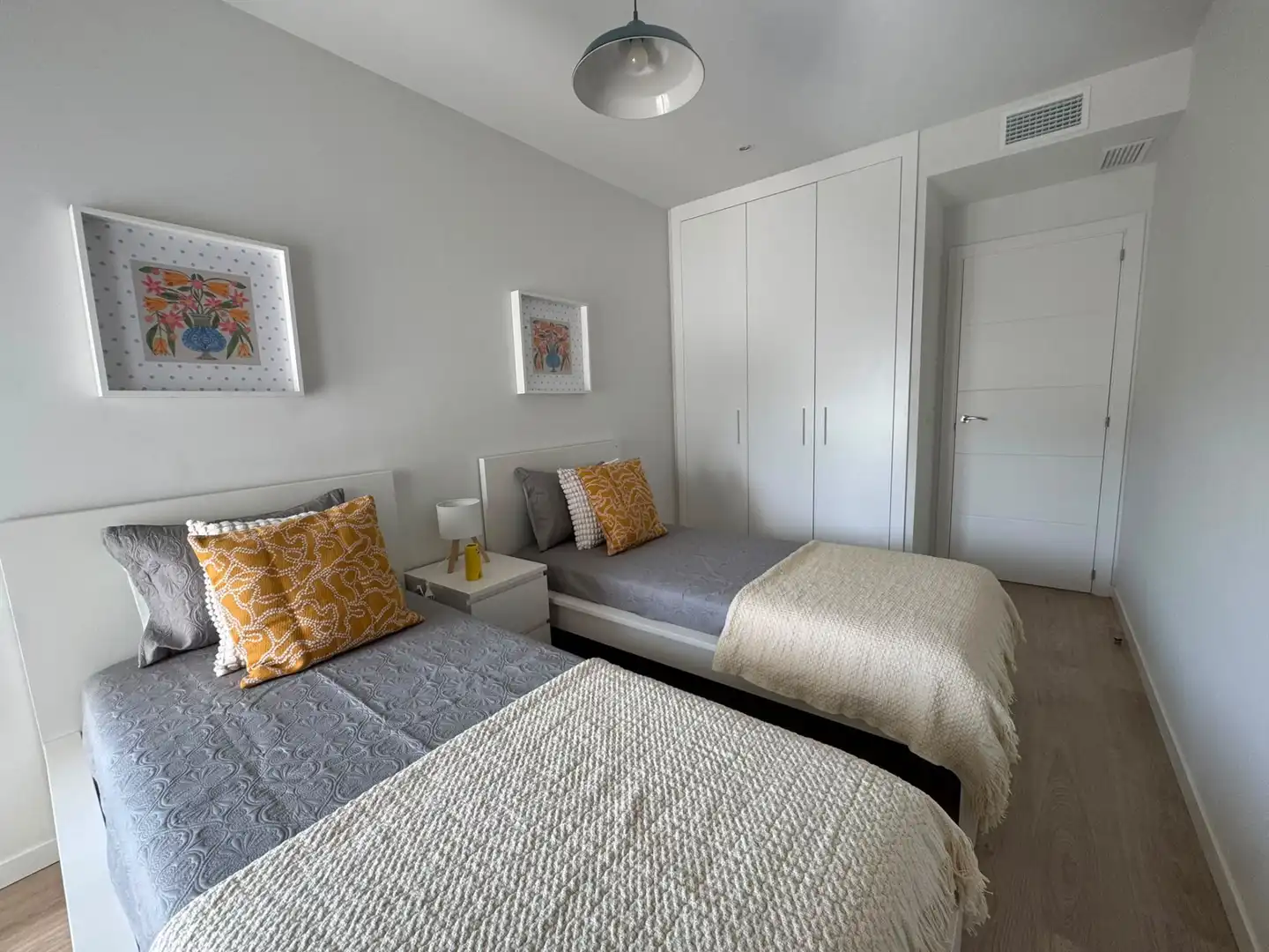 Bedroom of Apartments for rent in Marbella  with Air Conditioner, Heating and Terrace