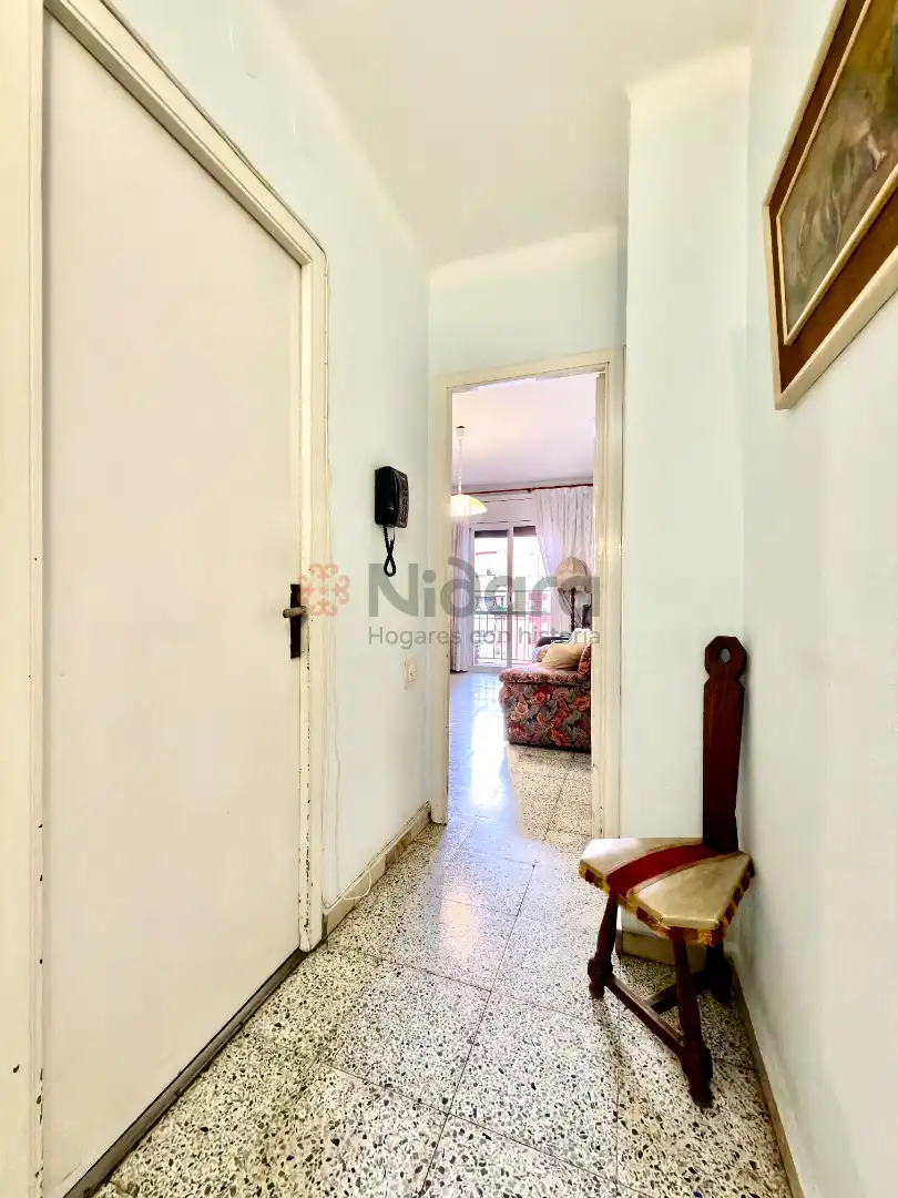 Wohnung zum Verkauf in Barcelona mit Möbliert, Ofen und Balkon