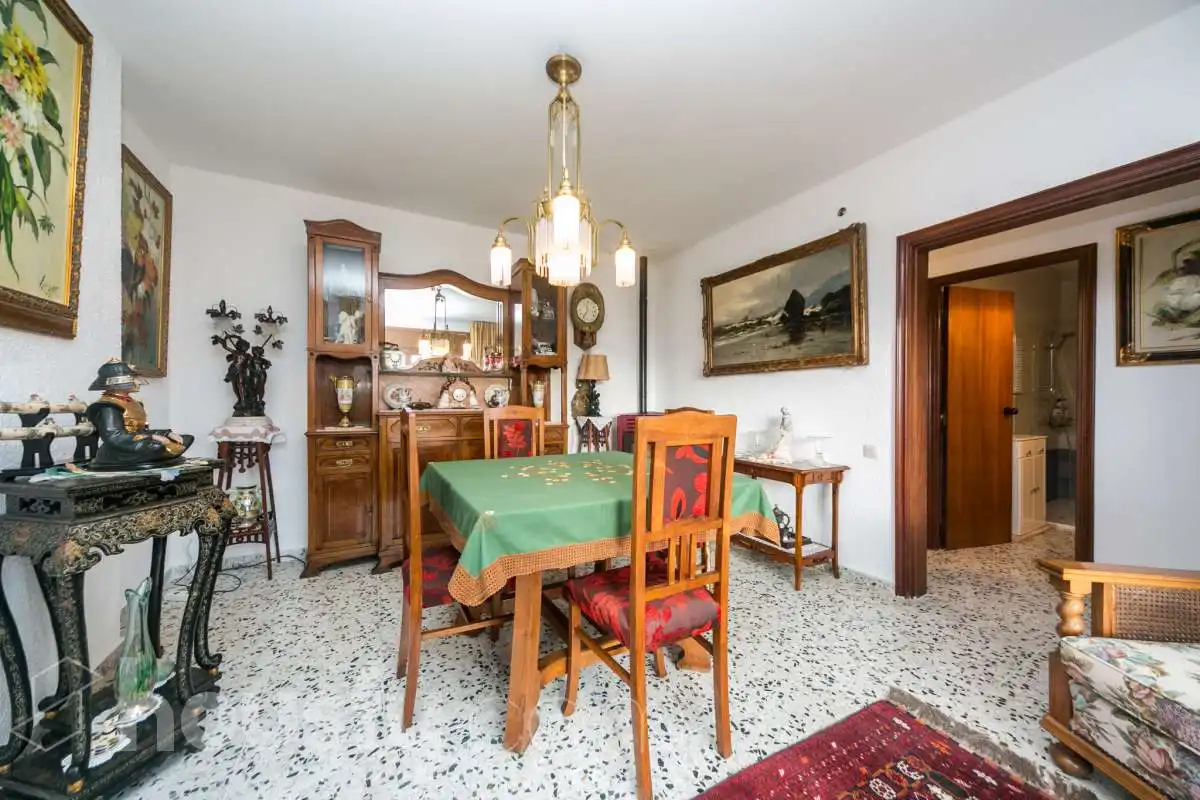 Houses for sale in Carrer de L'Estaca, Fondo Somella