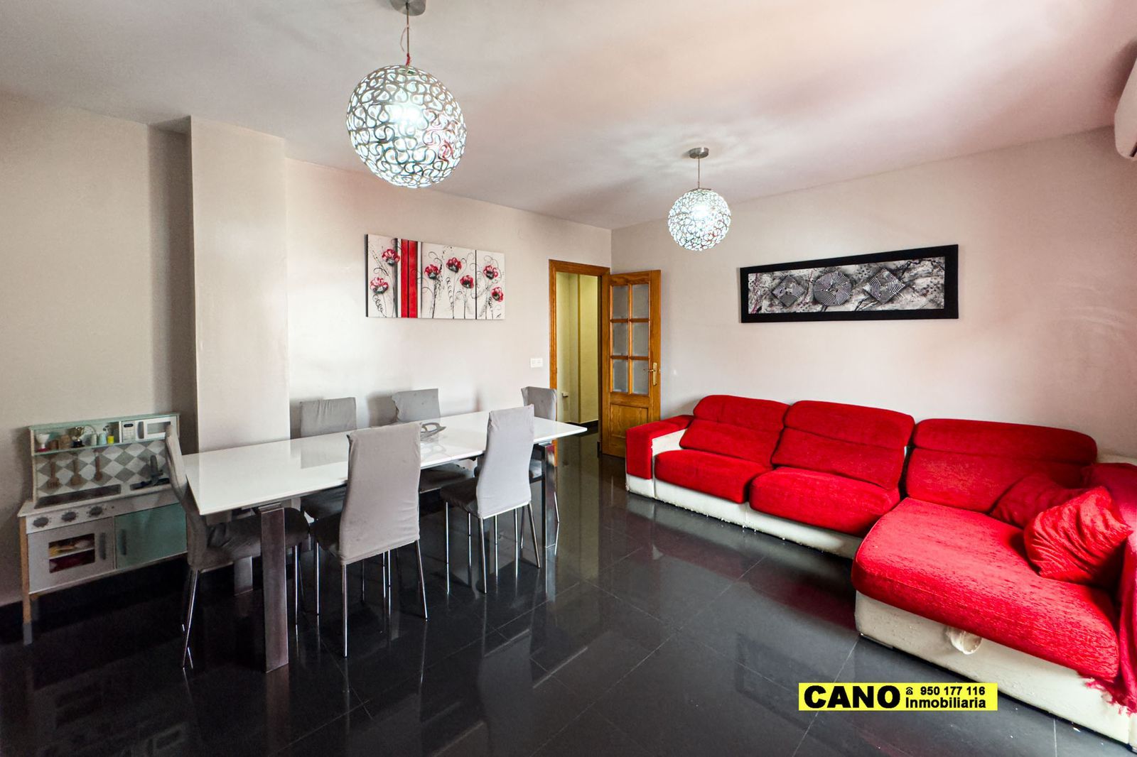 Sala d'estar de Pis en venda en  Almería Capital amb Aire condicionat i Calefacció