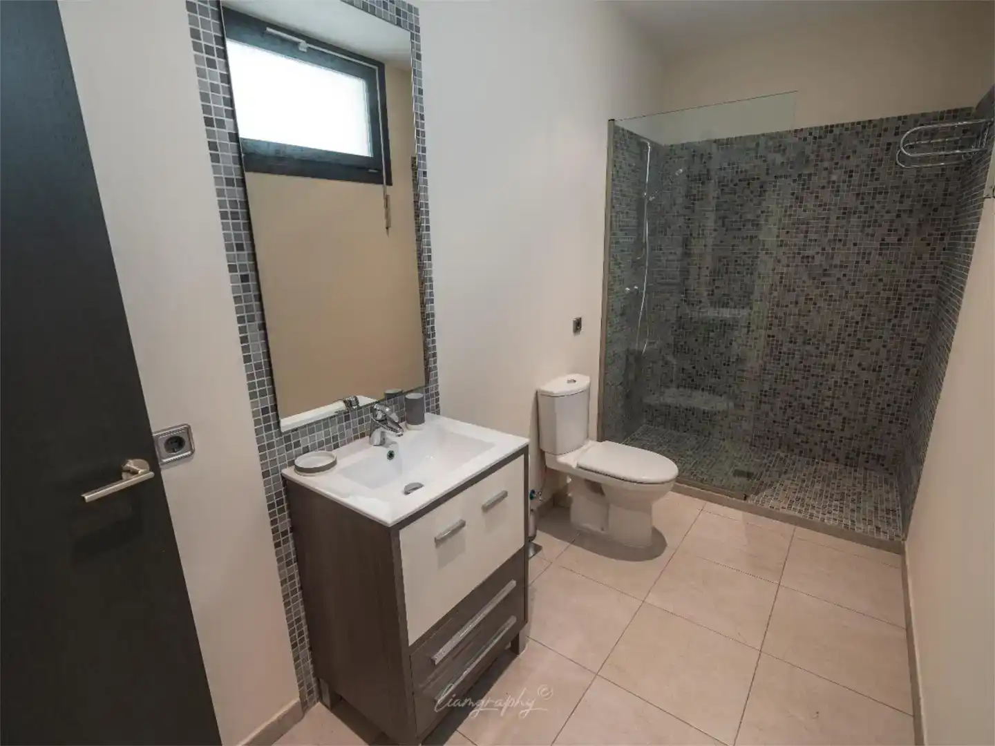 Bany de Casa o xalet en venda en Cartagena amb Aire condicionat, Piscina i Balcó
