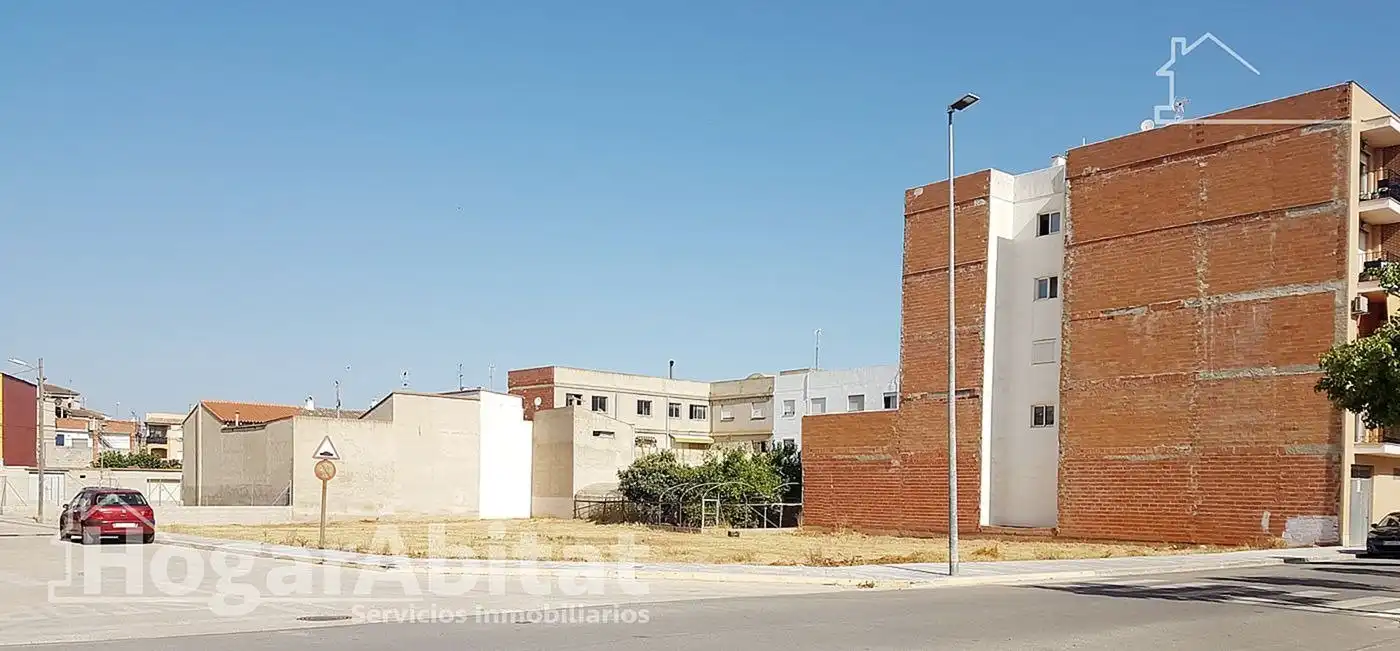Terrenos y solares en venta en Avenida riu xuquer, imagen 2