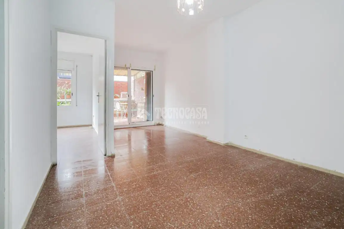 Sala de estar de Piso en venta en Barcelona con Jardín privado, Terraza y Balcón