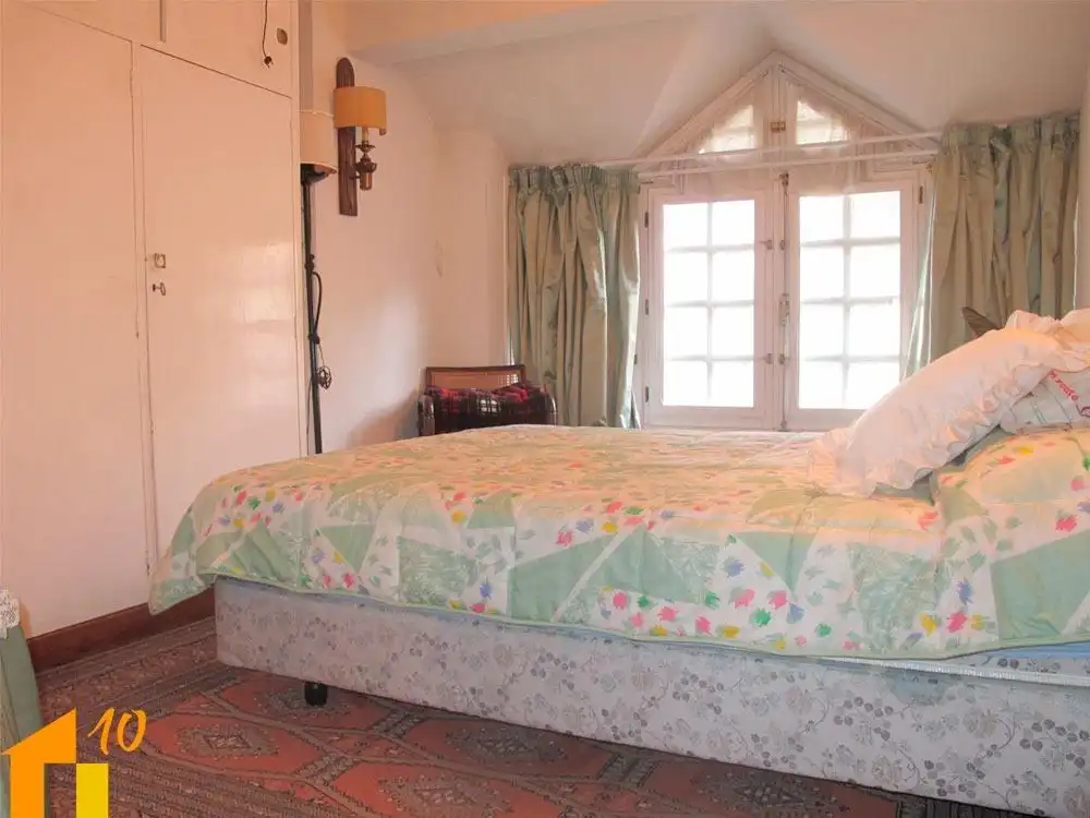 Habitación de Casa o chalet en venta en Burgos con Calefacción, Jardín privado y Trastero