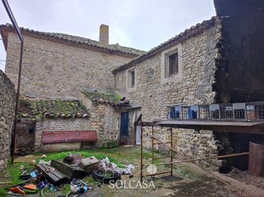 Casa amb jardí en venda a Calle Carnicerias