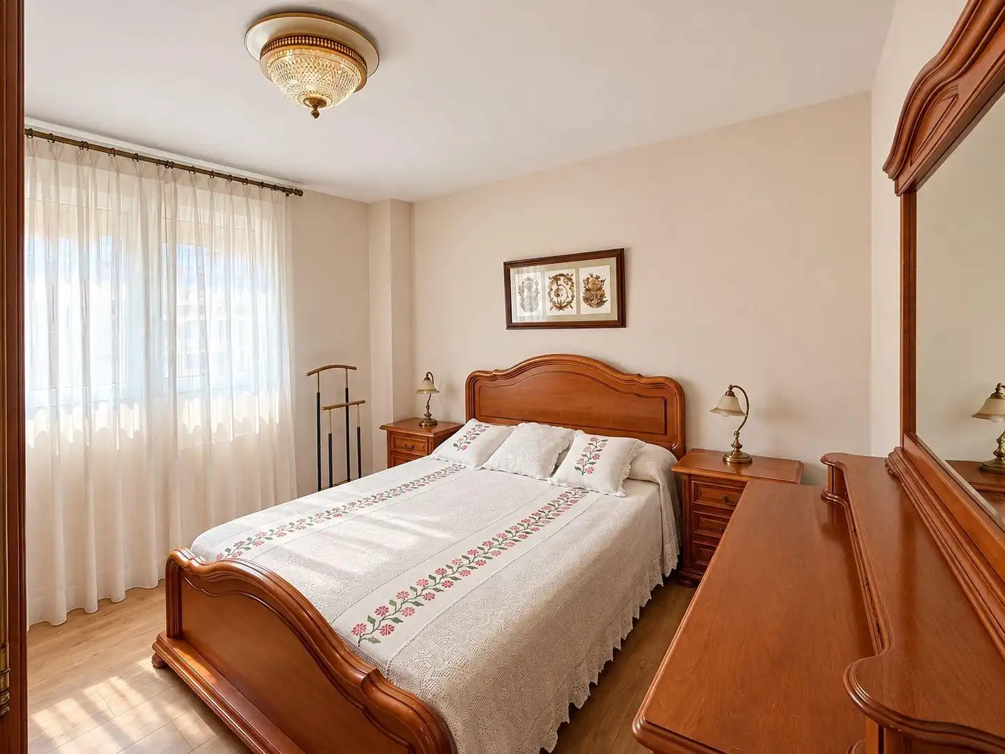 Bedroom of Flat for sale in Centre - Sant Oleguer