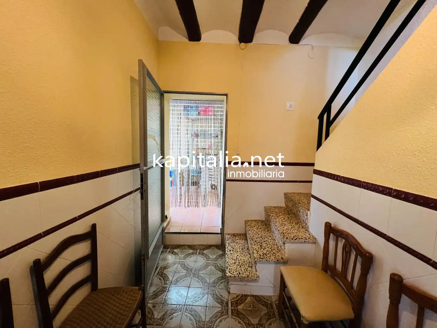 Houses for sale in Ontinyent  with Private garden and Swimming Pool