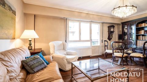 Foto 3 de Piso en venta en Nafarroa Kalea, Zarautz, Gipuzkoa