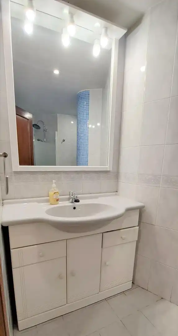 Bany de Dúplex de lloguer en Granada amb Aire condicionat i Traster