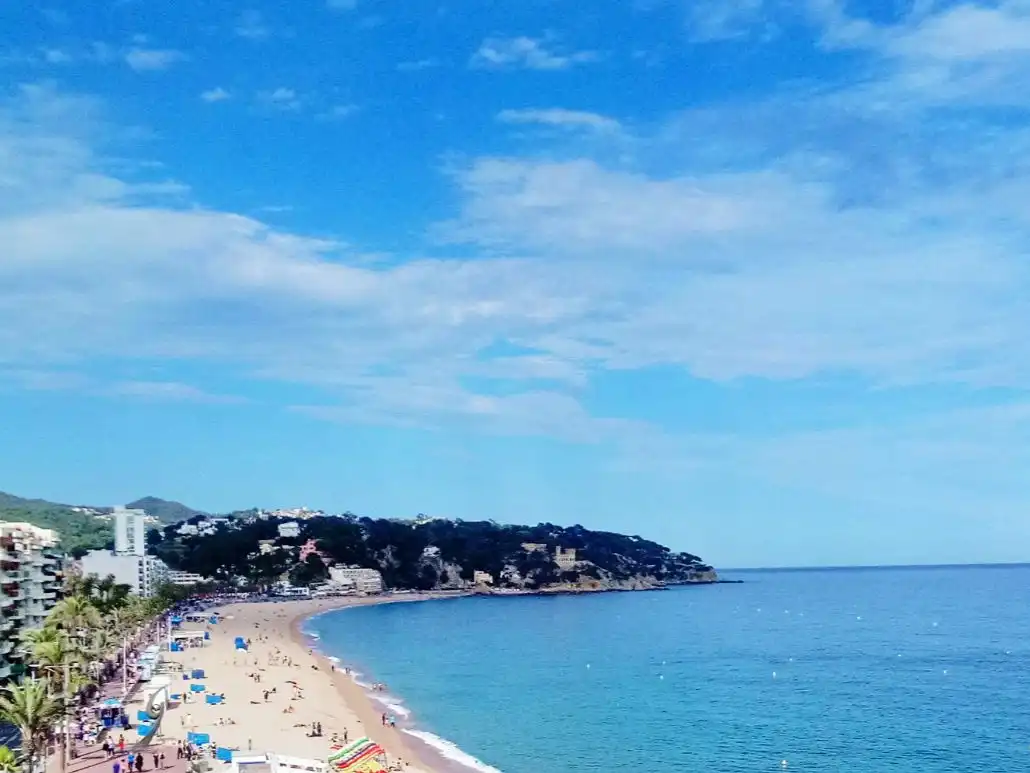 Außenansicht von Büro zum Verkauf in Lloret de Mar mit Heizung, Möbliert und Internet