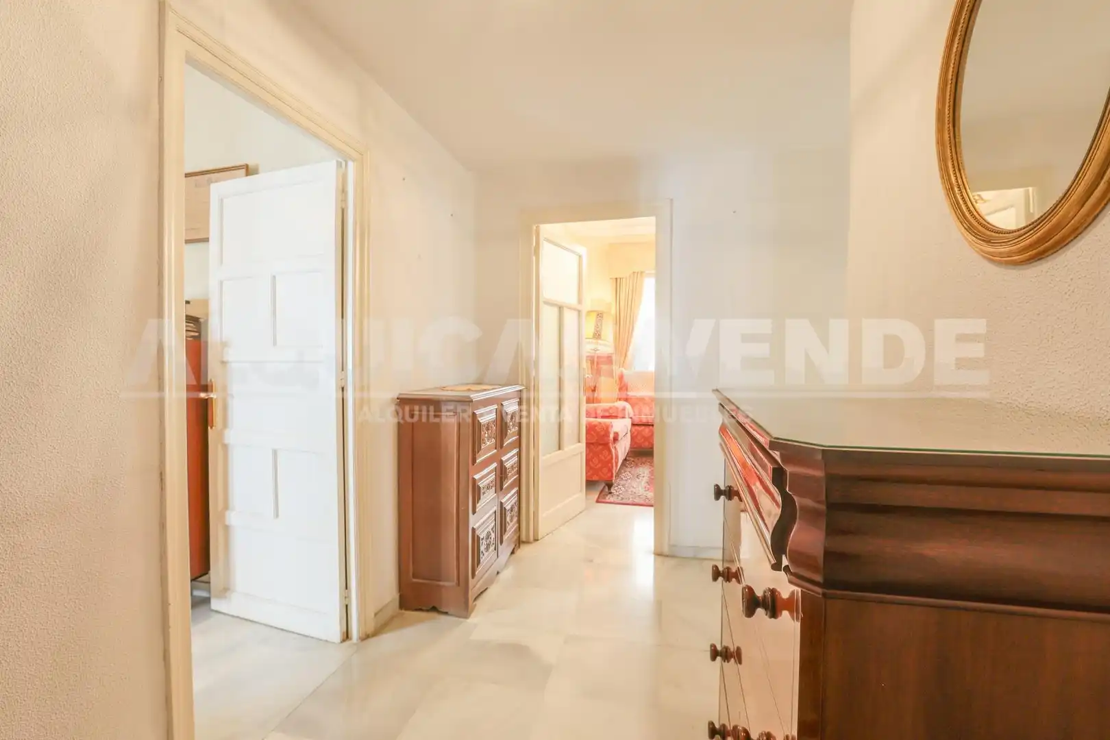 Flat with balcony for sale in Los Remedios, imagen 8