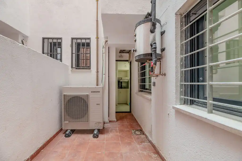 Piso en venta en Fuenlabrada con Aire acondicionado, Calefacción y Trastero