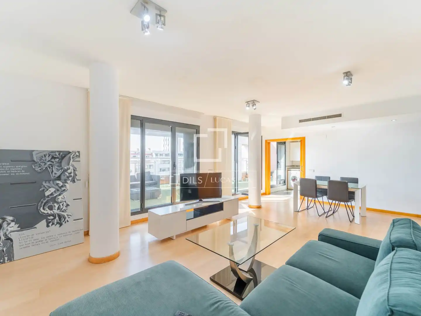Penthouse with balcony for sale in Camins al Grau, imagen 4