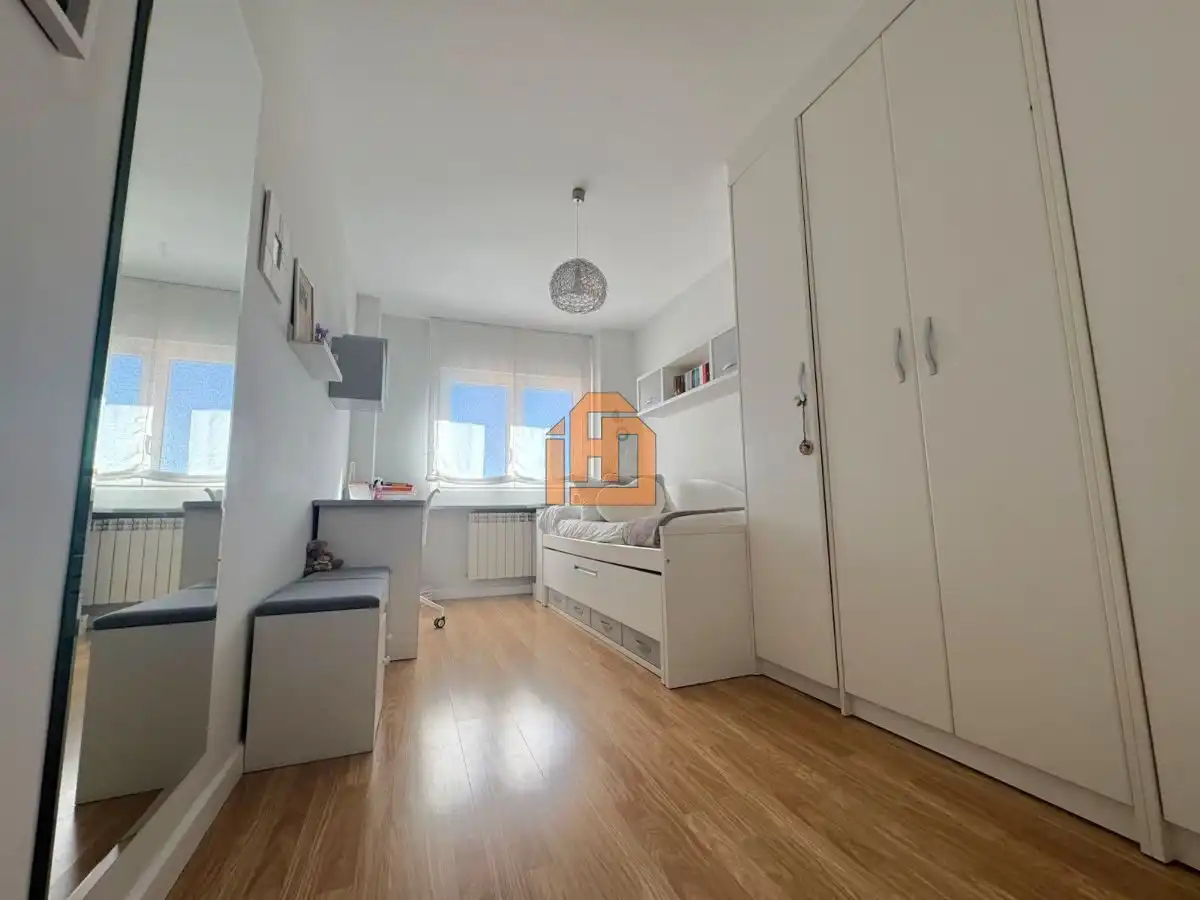 Dúplex con piscina en venta en Calle Juan Ramón Jiménez, imagen 9