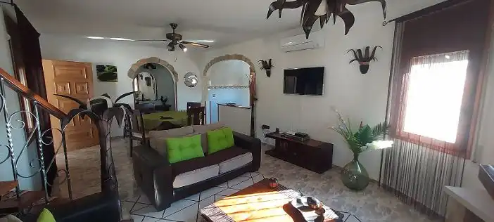 Villa avec piscine à vendre à Miami Platja, imagen 2