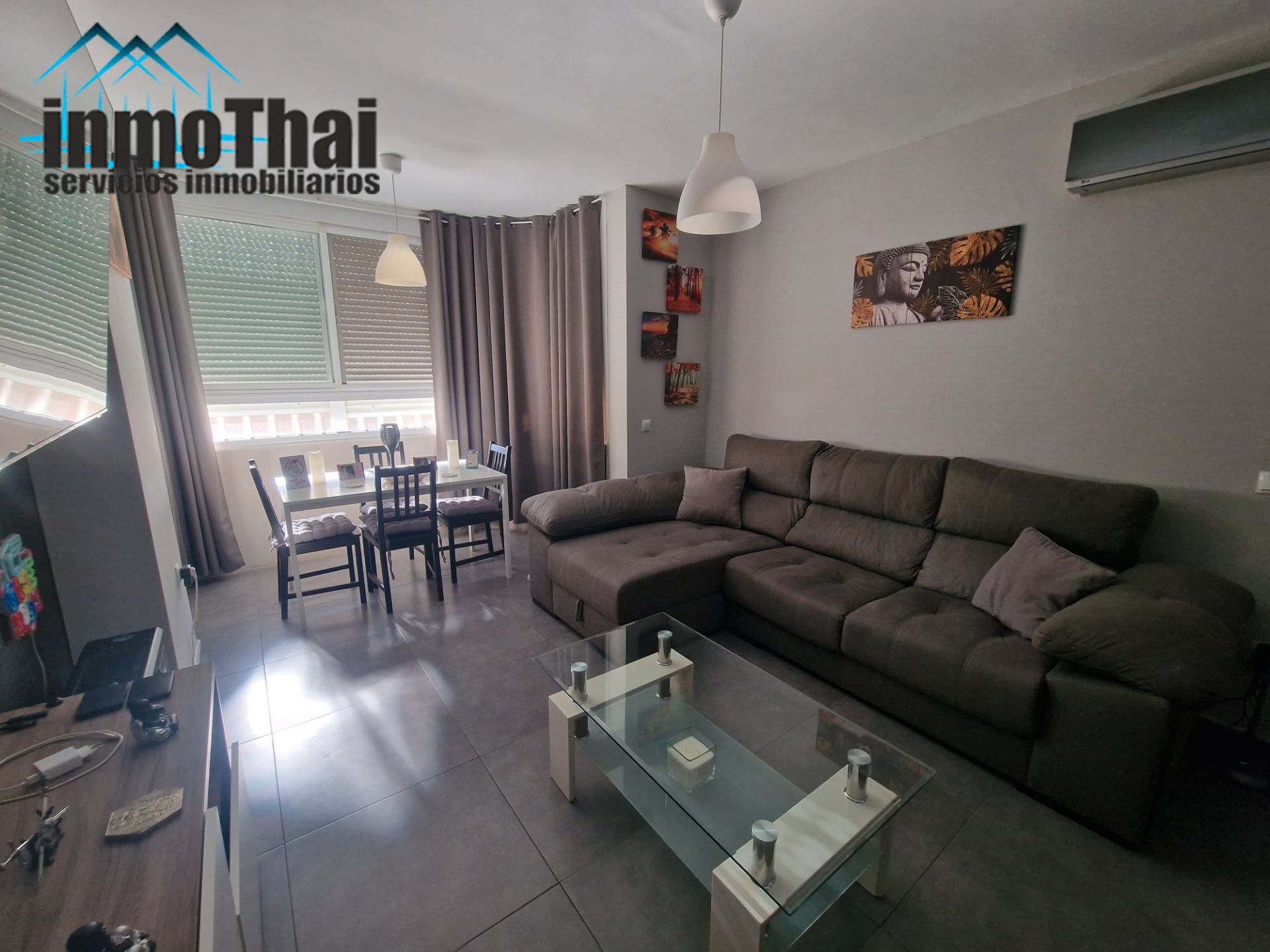 Sala d'estar de Pis en venda en Jerez de la Frontera amb Aire condicionat