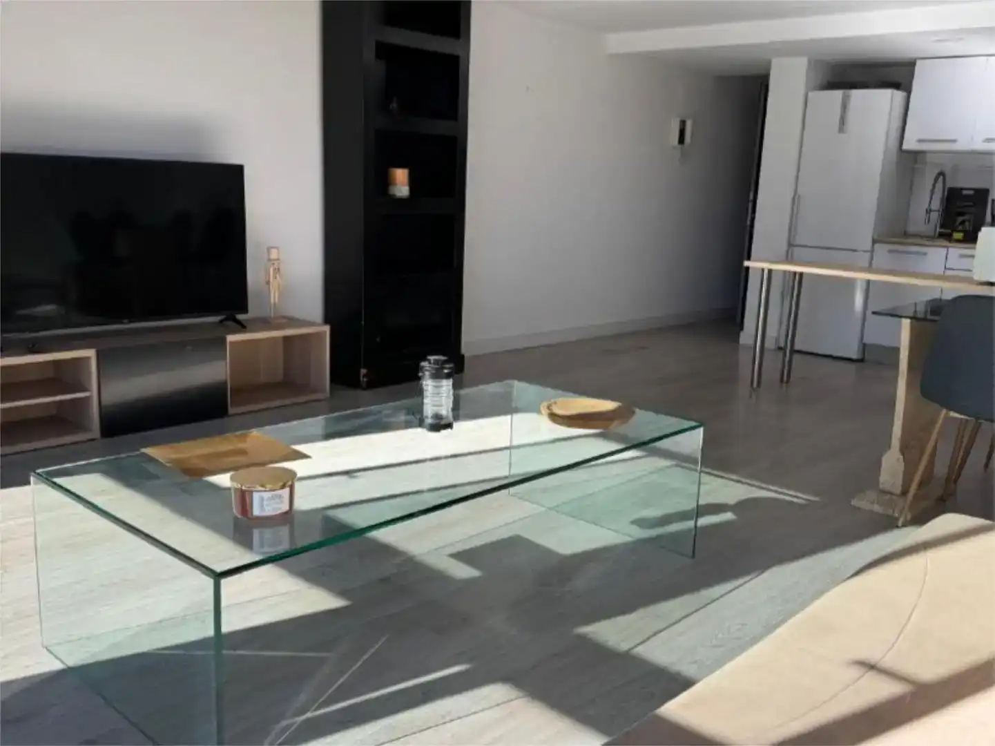 Sala de estar de Dúplex en venta en Alcalá de Henares con Aire acondicionado, Parquet y Amueblado