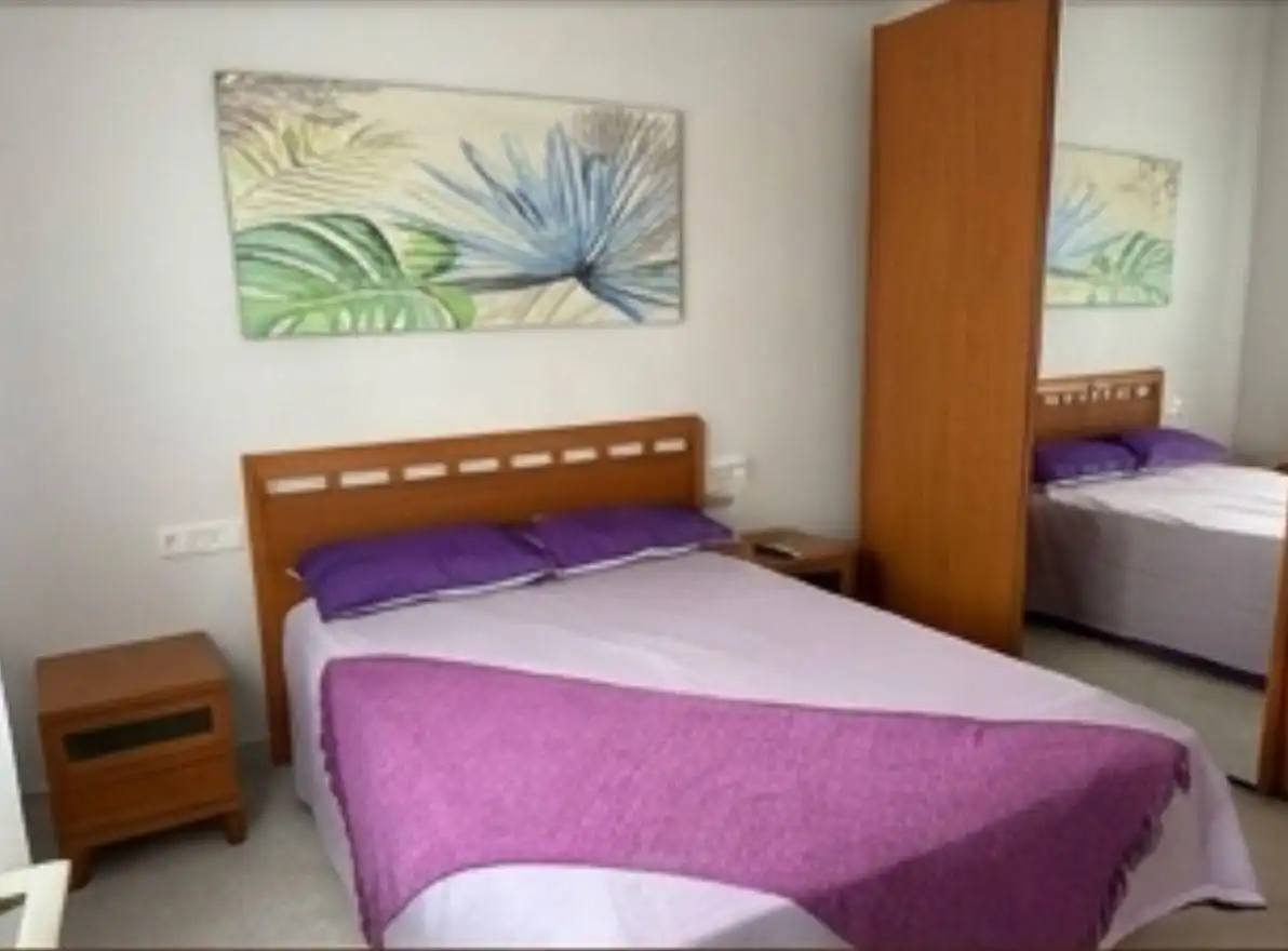 Schlafzimmer von Wohnung zur Miete in Granada