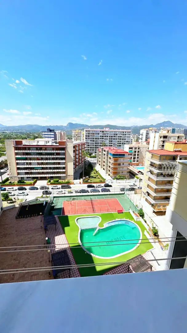 Vista exterior de Apartamento en venta en Gandia con Amueblado, Balcón y Piscina comunitaria