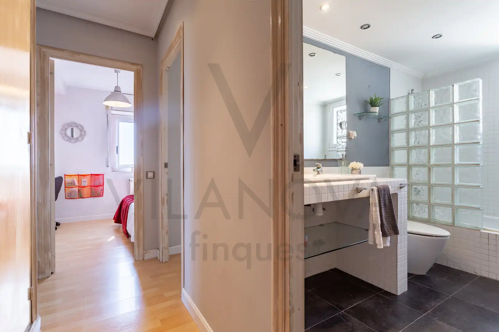 Baño de Piso en venta en Reus con Calefacción y Balcón