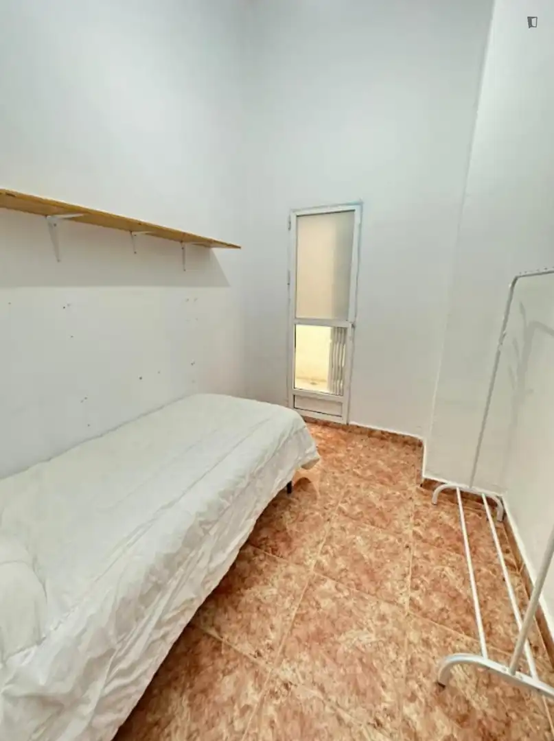 Room in Benimàmet