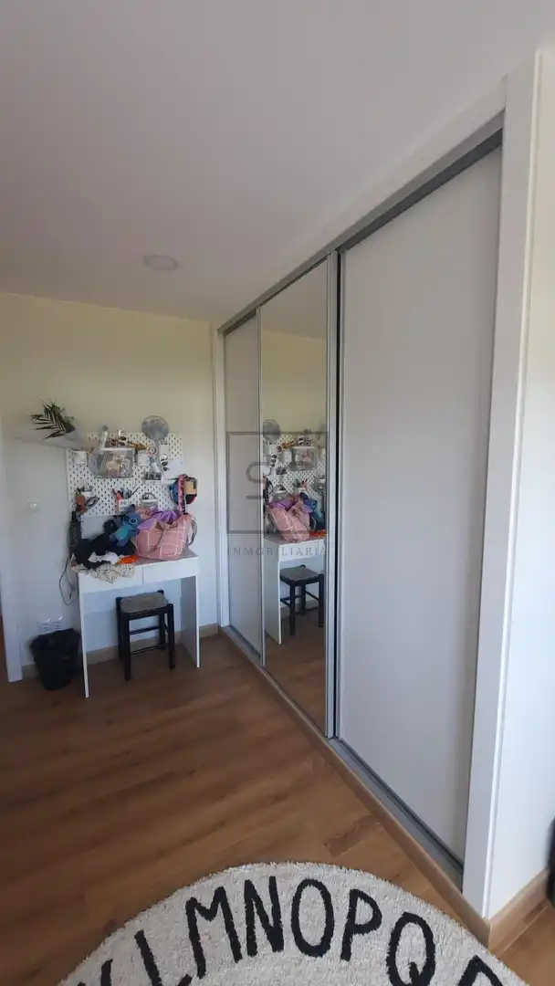 Schlafzimmer von Wohnung zum Verkauf in Narón mit Heizung, Abstellraum und Möbliert
