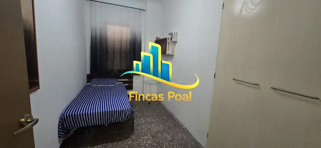 Dormitori de Pis en venda en Castelldefels amb Calefacció i Balcó