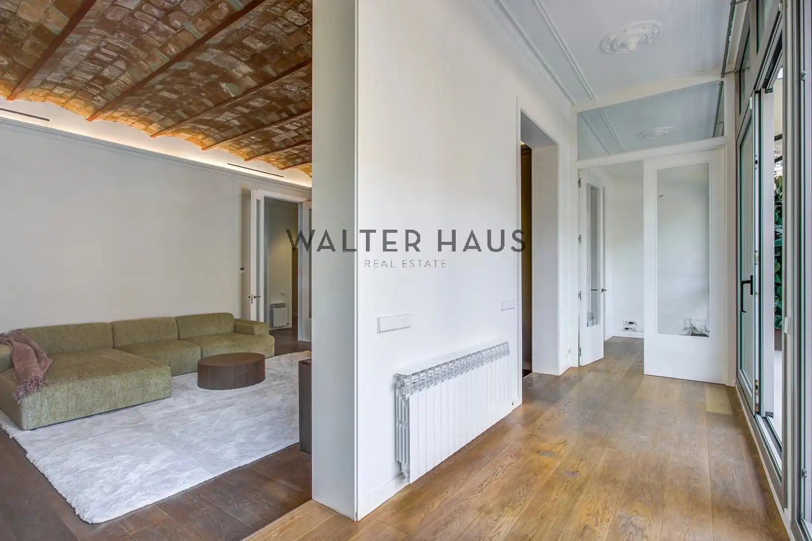 Piso en venta en Barcelona con Aire acondicionado, Terraza y Horno