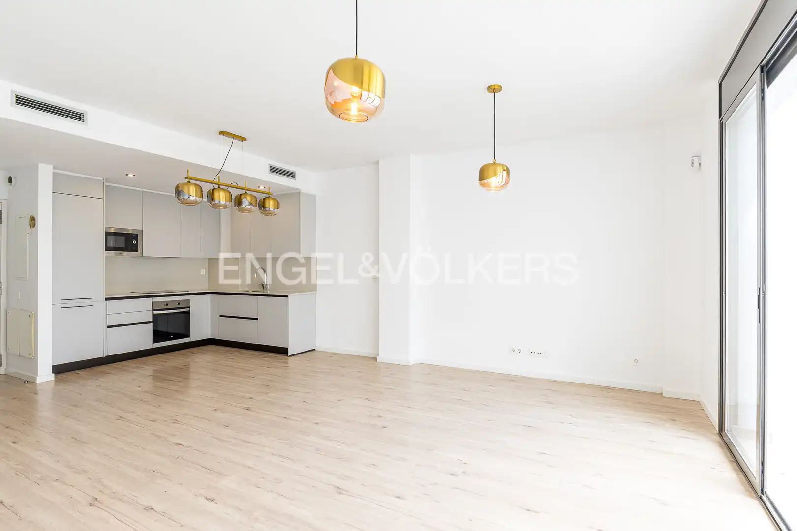 Sala d'estar de Pis en venda en Barcelona amb Aire condicionat, Calefacció i Jardí privat
