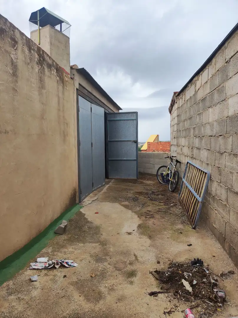 Aparcament de Casa o xalet en venda en Ontur amb Terrassa i Moblat