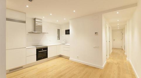 Foto 2 de Apartamento de alquiler en Vinateros,  Madrid Capital