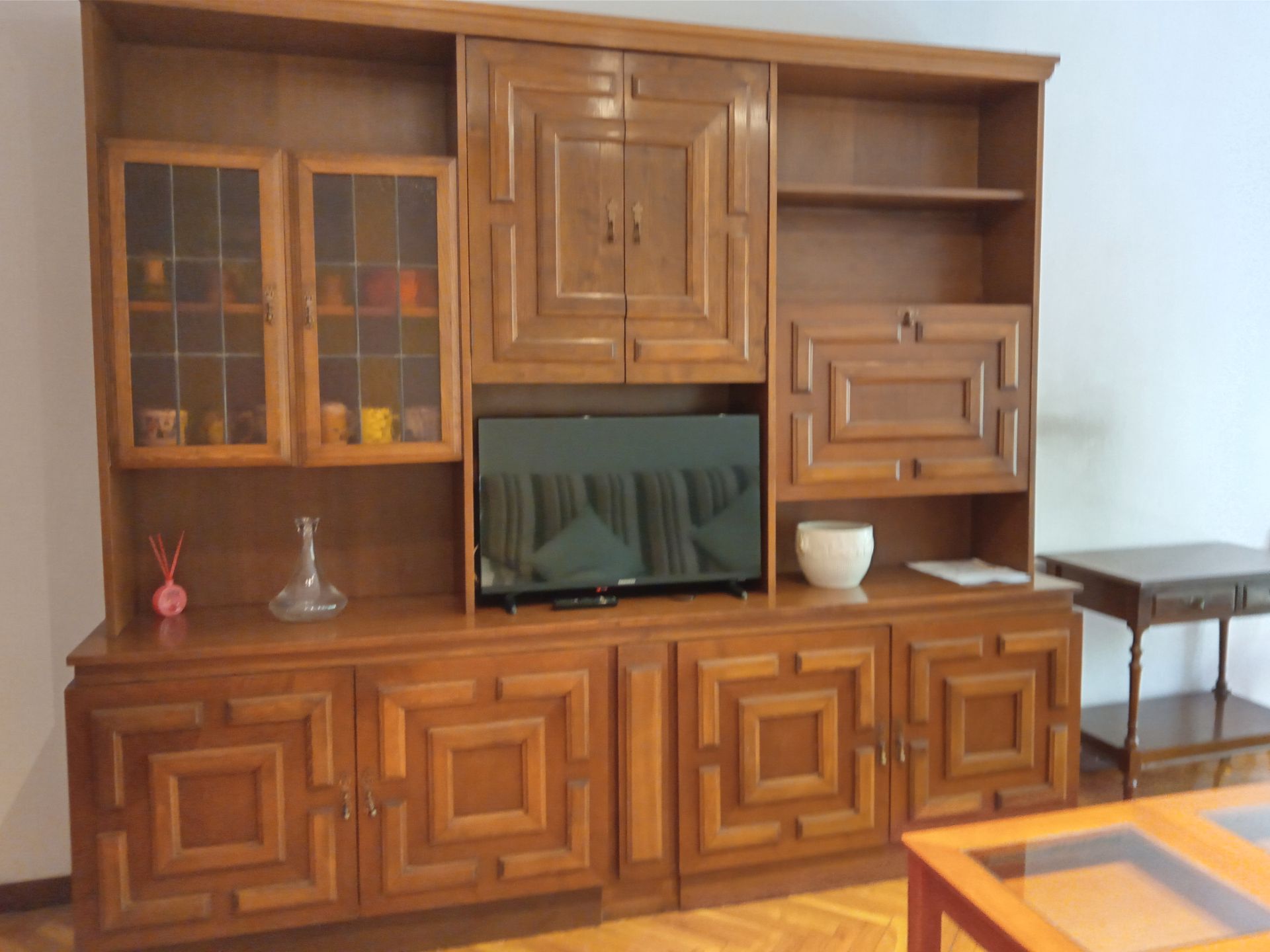 Living room of Flat to rent in  Zaragoza Capital  with Heating, Parquet flooring and Furnished