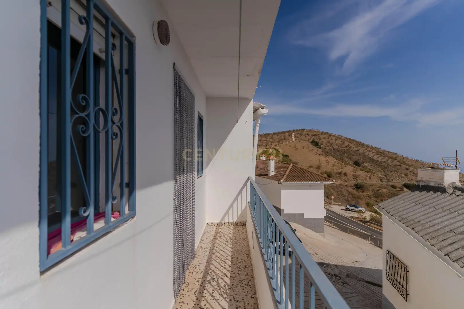Vista exterior de Casa adosada en venta en Albuñol con Trastero, Microondas y Balcón