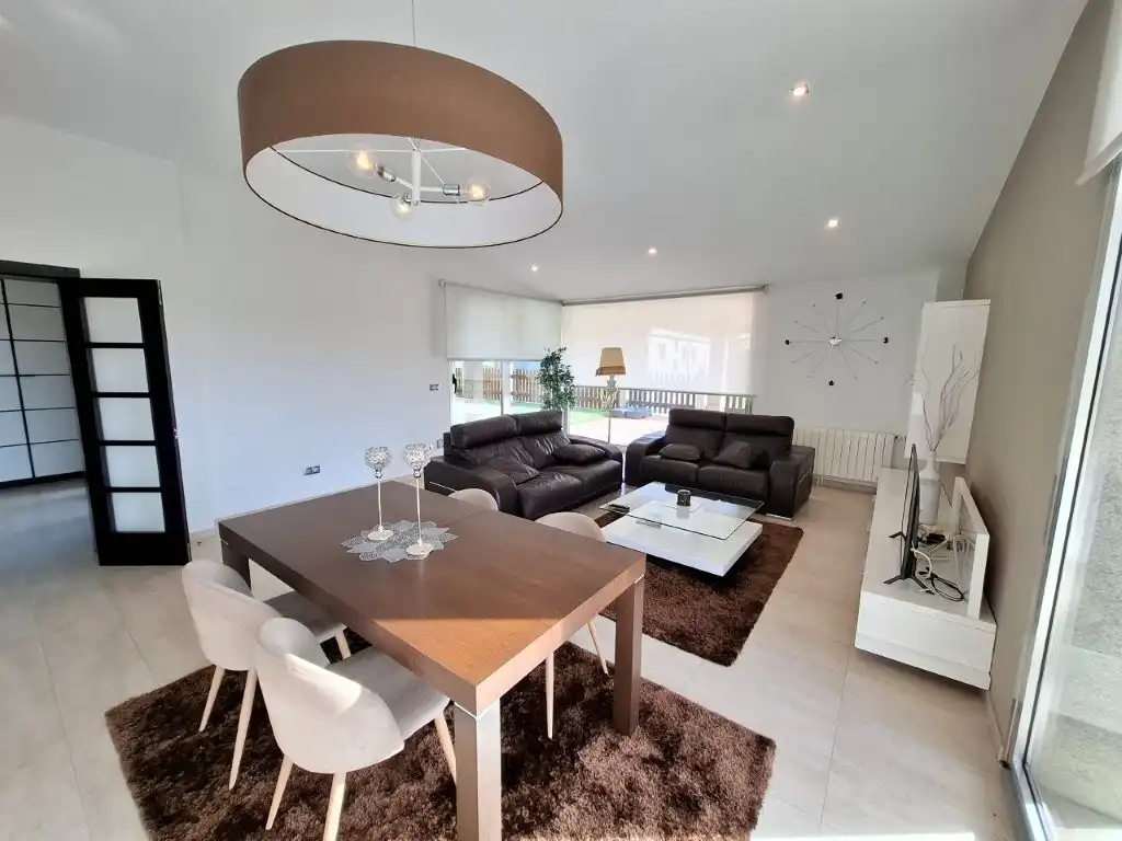 Sala de estar de Casa o chalet en venta en Cee con Calefacción, Jardín privado y Terraza