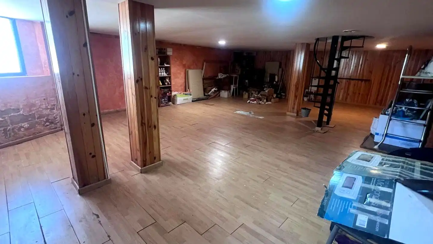 Casa adosada en venda en Olmeda de las Fuentes amb Calefacció i Jardí privat