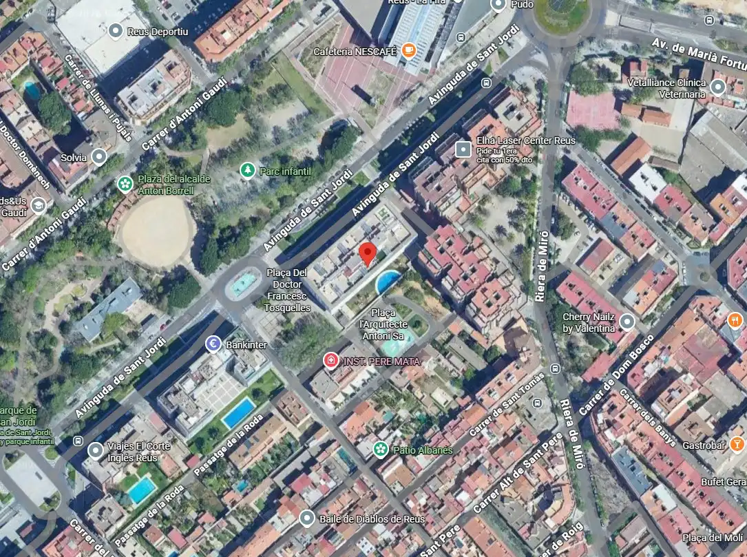 Garage zum Verkauf in Avinguda de Sant Jordi, 17, Centre