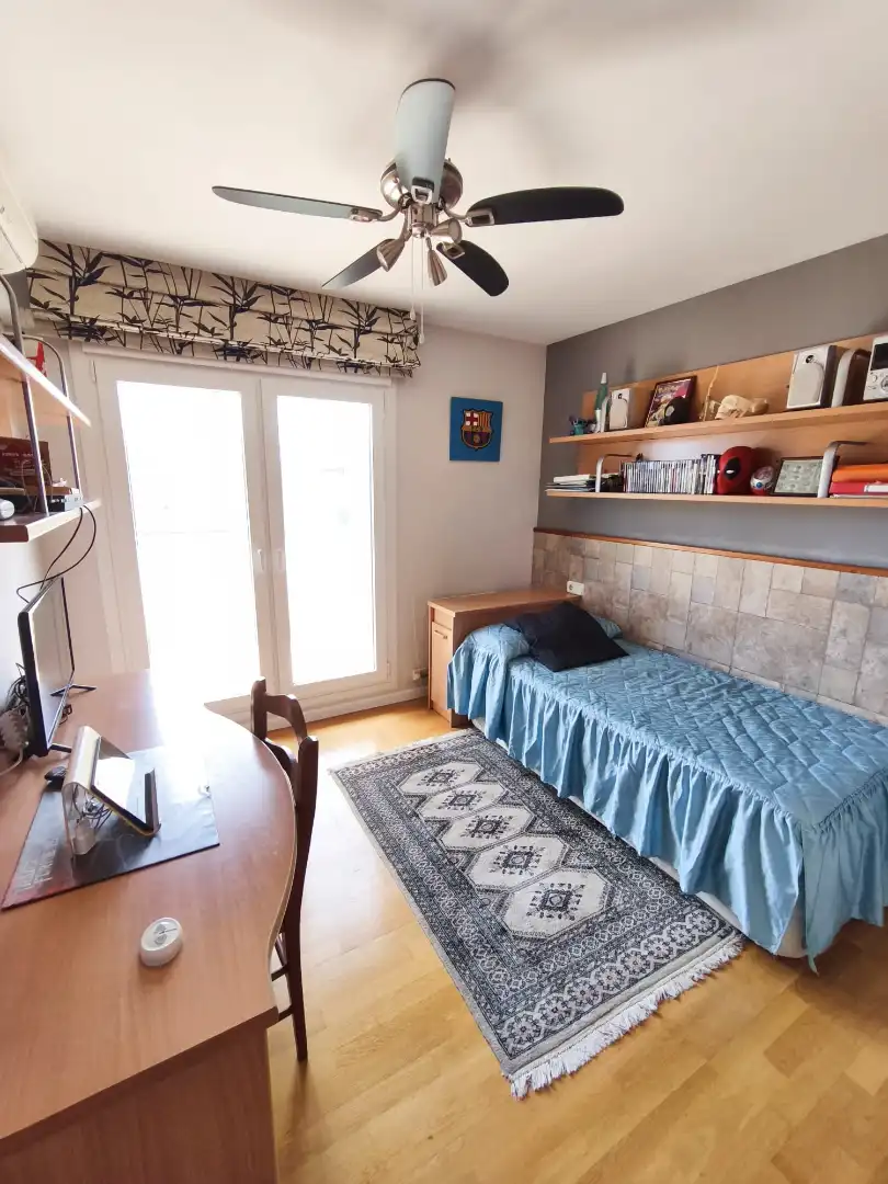 Chalet con terraza en venta en Carrer Varsòvia, imagen 64