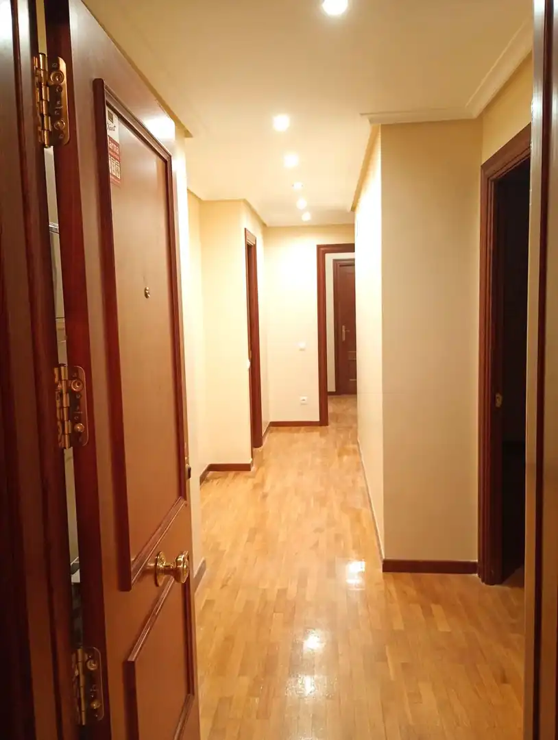 Apartament en venda en Lardero amb Calefacció, Parquet i Traster