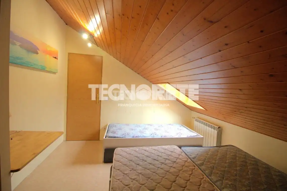Casa adosada en venta en Calle Zurbarán, Las Ventas de Retamosa