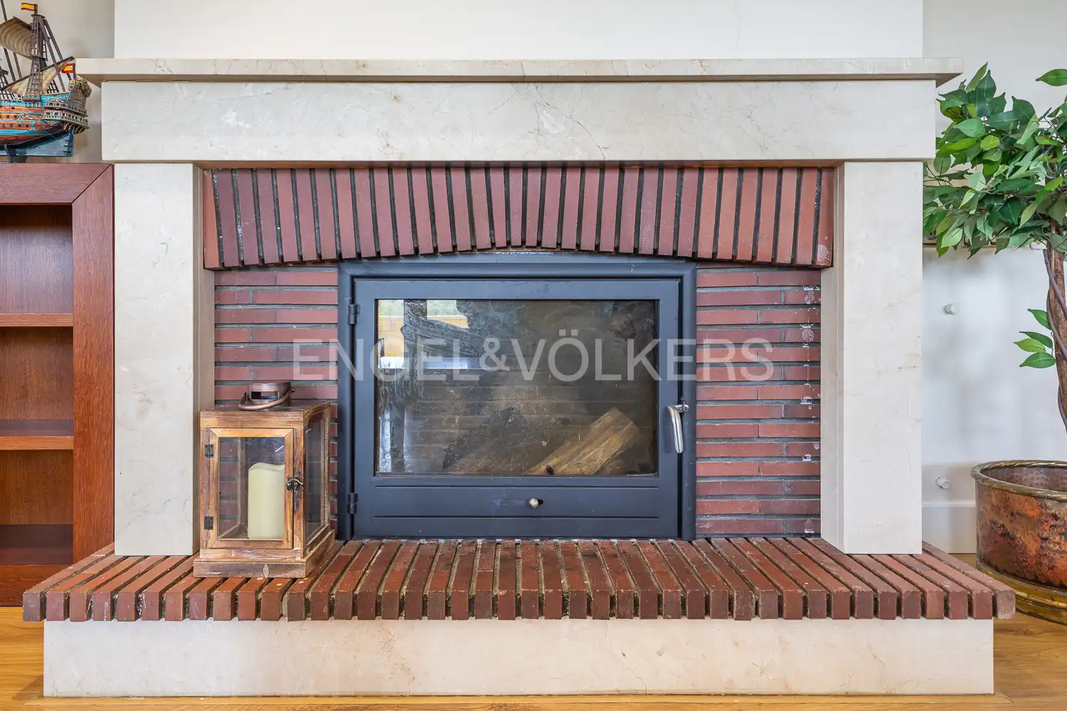 Living room of Houses for sale in Ontinyent  with Air Conditioner, Heating and Private garden