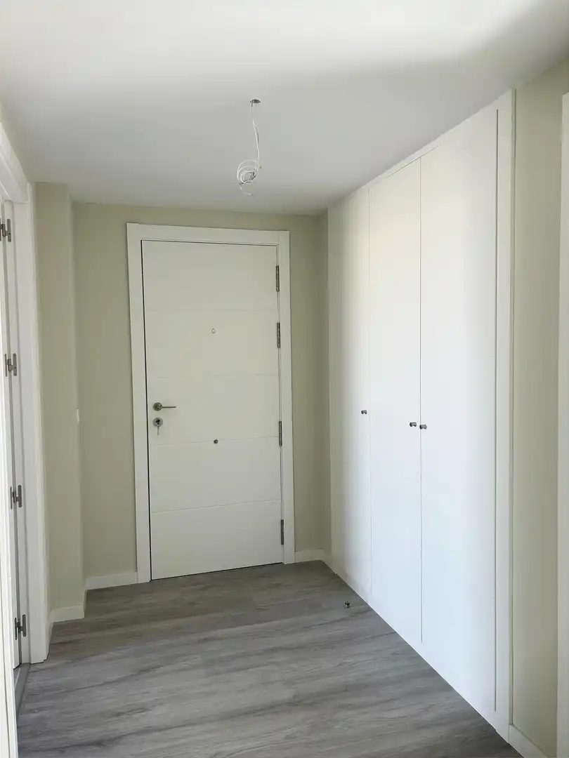 Habitación de Apartamento de alquiler en Dénia con Aire acondicionado, Jardín privado y Terraza
