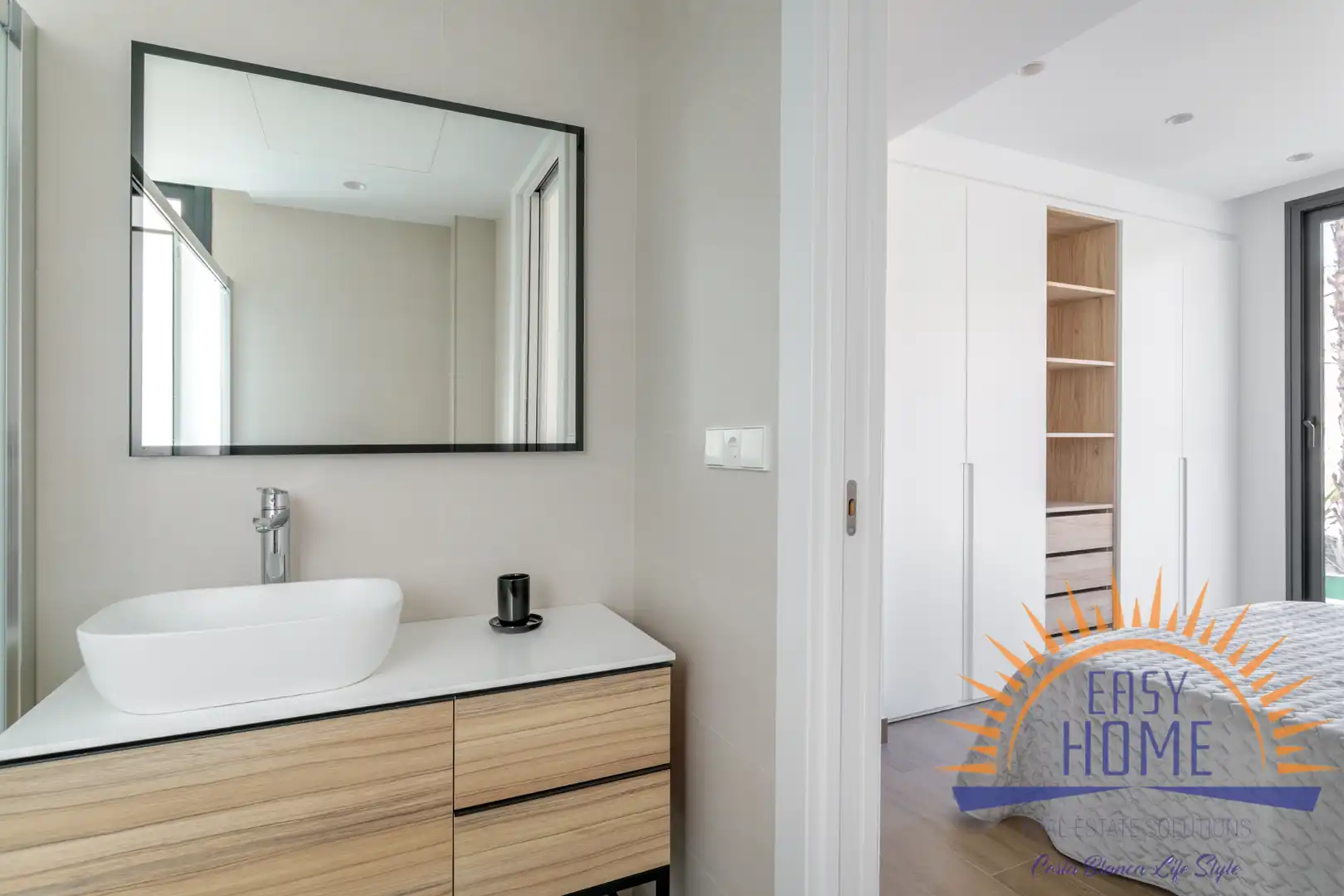 Bathroom of Houses for sale in Monforte del Cid  with Air Conditioner, Heating and Private garden