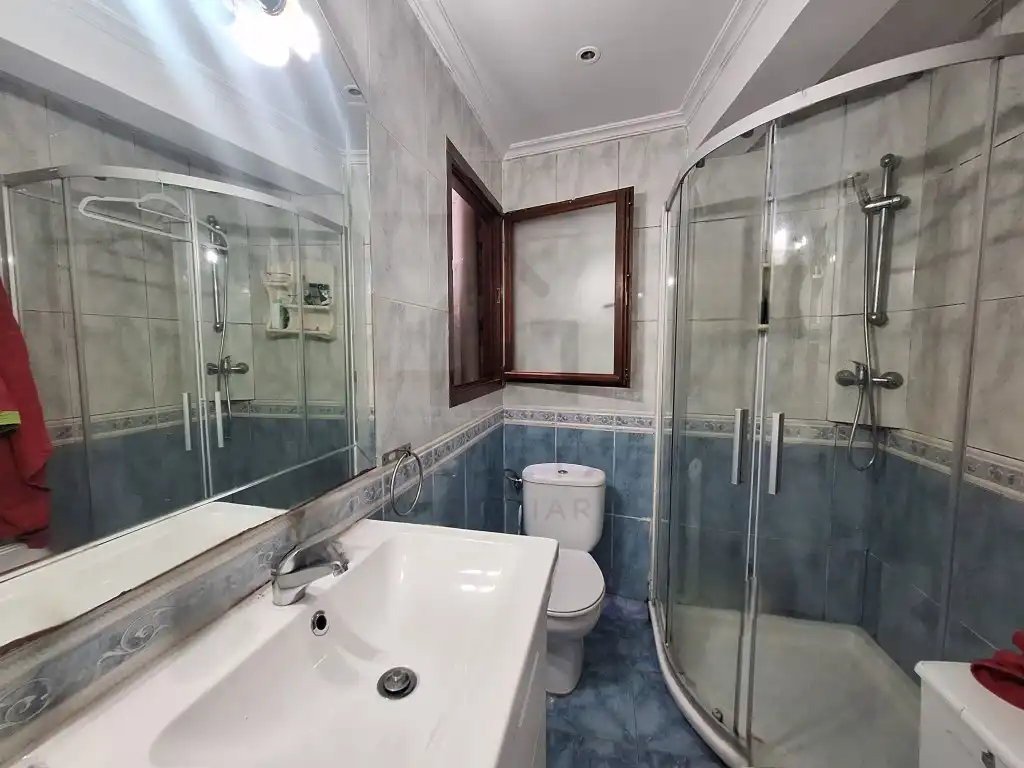 Bathroom of Flat for sale in Bera