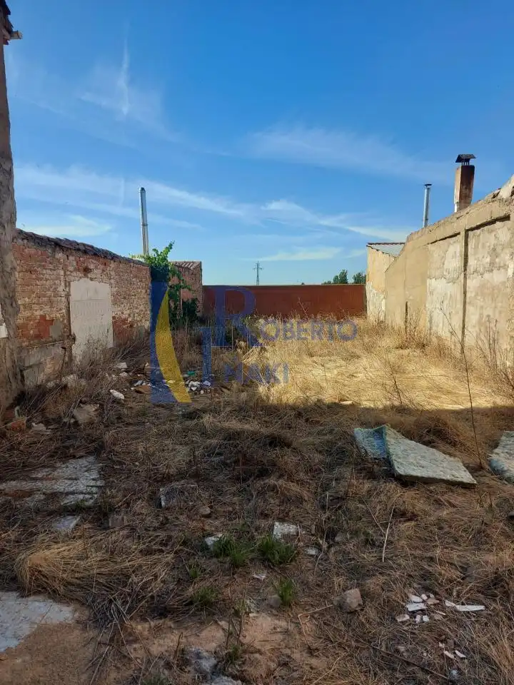 Terreni e lotti in vendita a Valencia de Don Juan, imagen 2