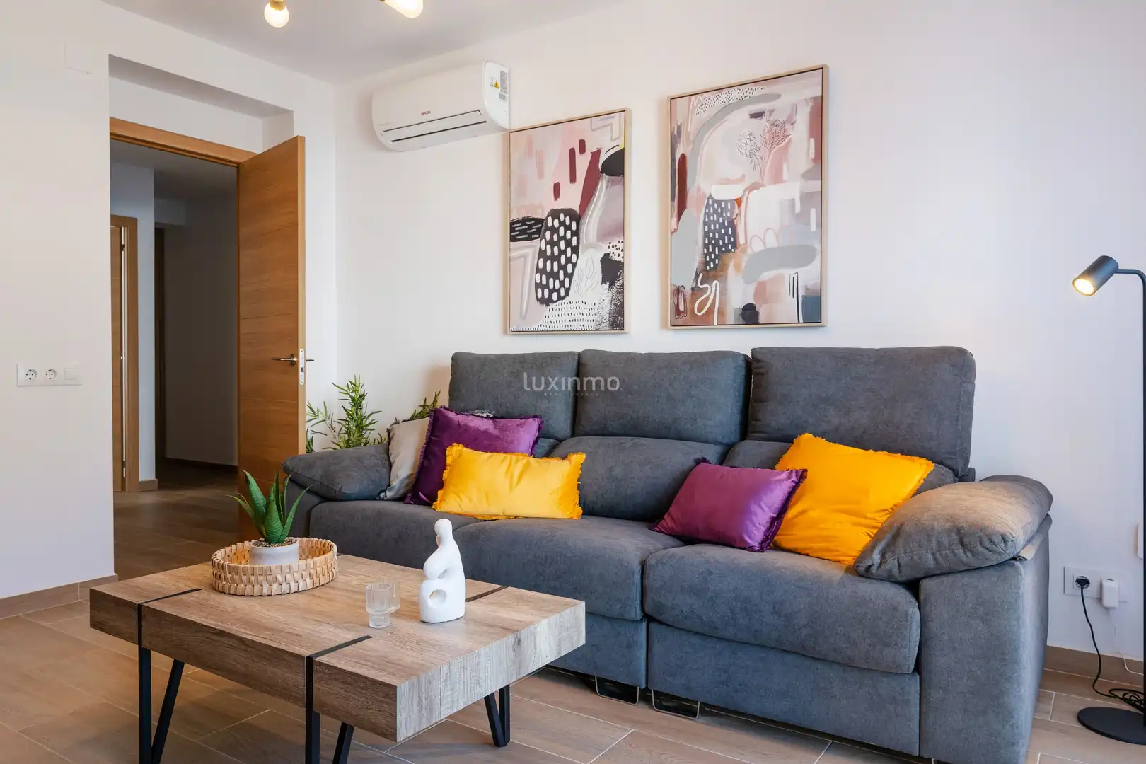 Wohnzimmer von Dachboden zum Verkauf in Jávea / Xàbia mit Klimaanlage, Abstellraum und Balkon