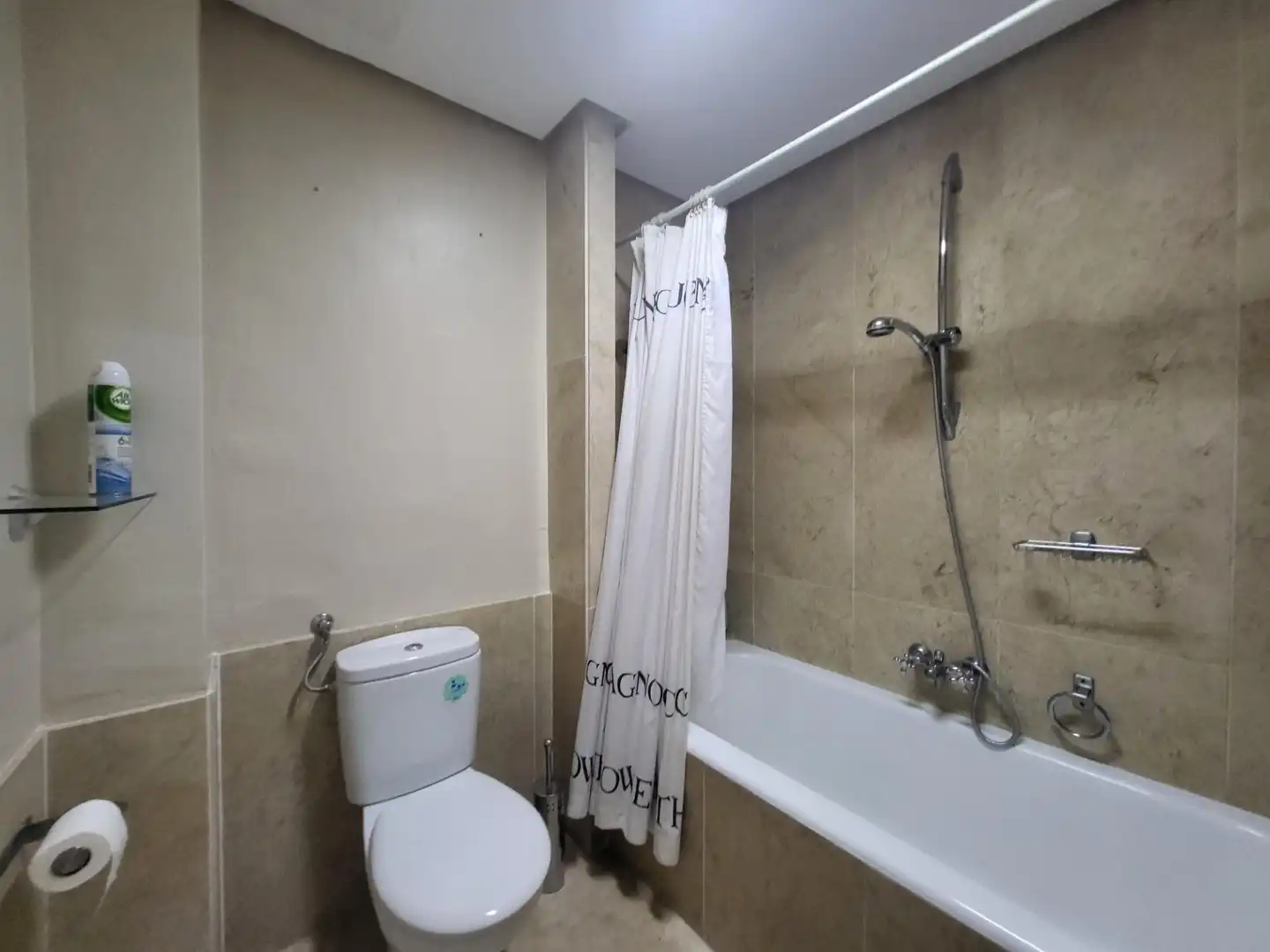 Bany de Apartament en venda en Marbella amb Jardí privat, Terrassa i Traster