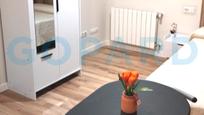 Dormitori de Apartament de lloguer en Villanueva de la Cañada amb Calefacció, Moblat i Forn