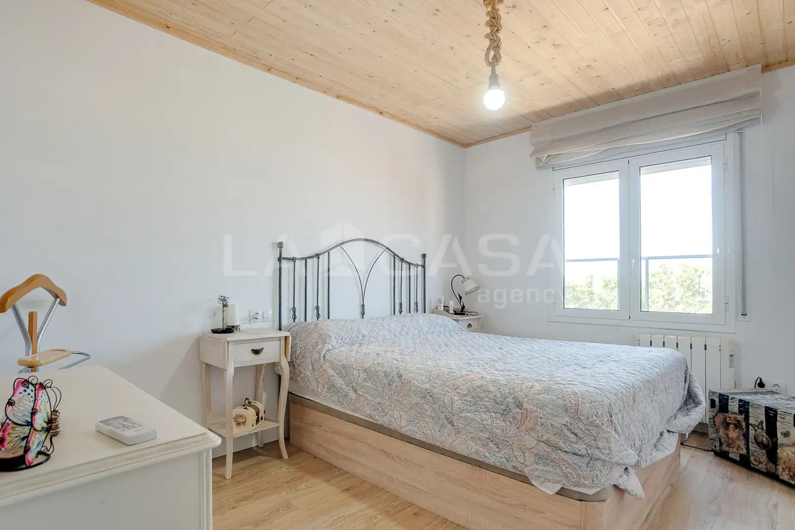 Schlafzimmer von Einfamilien-Reihenhaus zum Verkauf in Les Franqueses del Vallès mit Klimaanlage, Heizung und Parkett