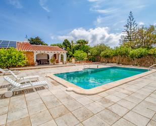 Piscina de Finca rústica en venda en Sant Lluís amb Aire condicionat, Calefacció i Jardí privat